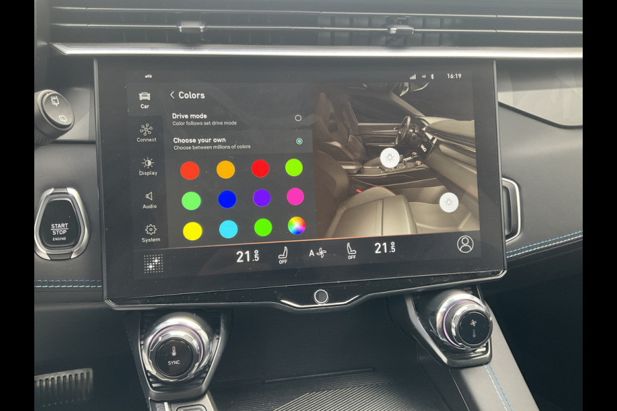 Lynk & Co 01 1.5 262pk PHEV Panodak Zwarte hemel 360° Cam Plug in