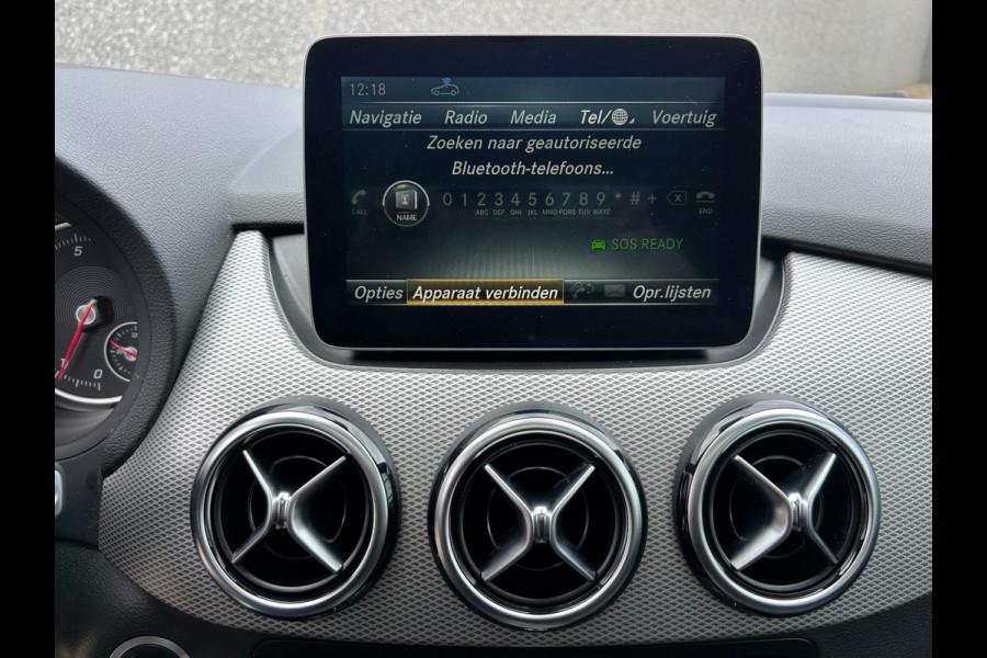 Mercedes-Benz B-Klasse 220 4Matic Prestige | AUTOMAAT | TREKHAAK | PANO | A.CAMERA | STOELVERW | CC | PDC | 1 JAAR GARANTIE | TOP Mercedes-Benz B-Klasse 220 4Matic Prestige | AUTOMAAT | TREKHAAK | PANO | A.CAMERA | STOELVERW | CC | PDC | 1 JAAR GARANTIE | TOP