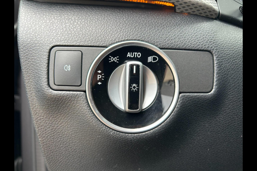 Mercedes-Benz B-Klasse 220 4Matic Prestige | AUTOMAAT | TREKHAAK | PANO | A.CAMERA | STOELVERW | CC | PDC | 1 JAAR GARANTIE | TOP Mercedes-Benz B-Klasse 220 4Matic Prestige | AUTOMAAT | TREKHAAK | PANO | A.CAMERA | STOELVERW | CC | PDC | 1 JAAR GARANTIE | TOP