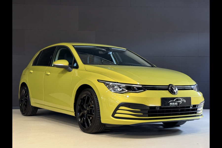Volkswagen Golf 1.0 eTSI Life Business | Camera | Stoel/Stuurverw. | Apple Carplay | LED | Navi