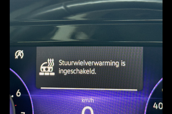 Volkswagen Golf 1.0 eTSI Life Business | Camera | Stoel/Stuurverw. | Apple Carplay | LED | Navi