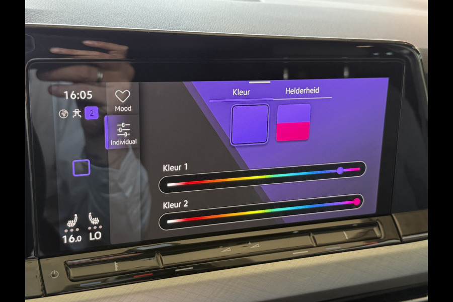 Volkswagen Golf 1.0 eTSI Life Business | Camera | Stoel/Stuurverw. | Apple Carplay | LED | Navi