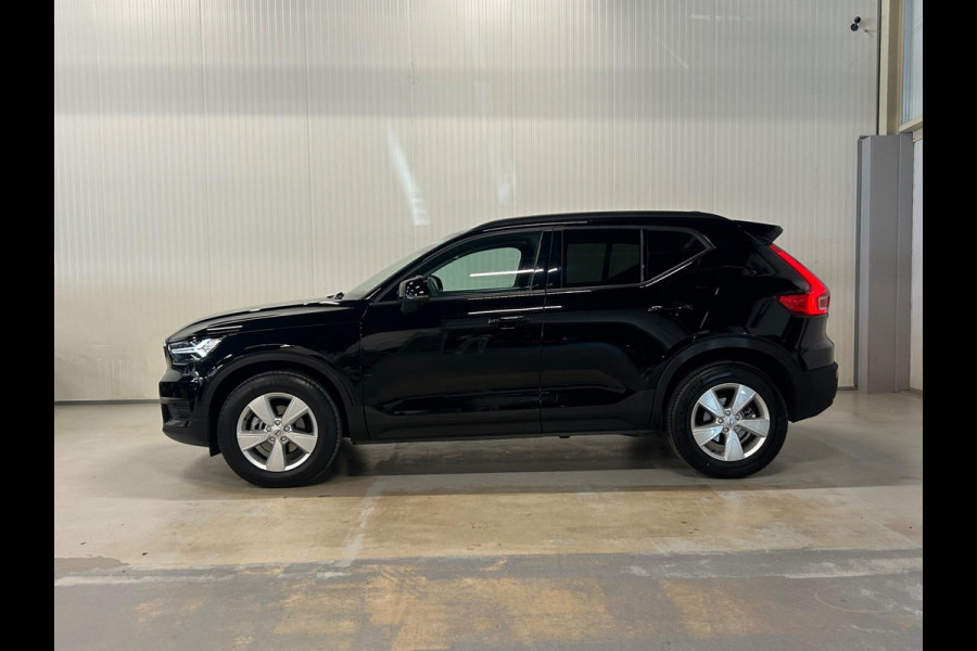 Volvo XC40 1.5 T2 Momentum Core | CARPLAY | ESC | PARK ASSISTANT