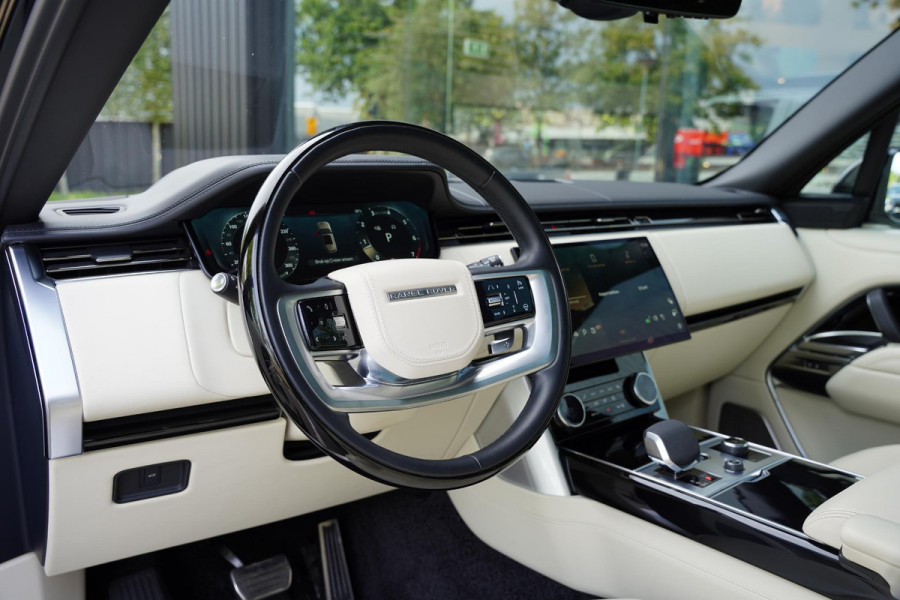 Land Rover Range Rover P 530 Autobiography BTW Meridian Signature 23 inch Panoramadak