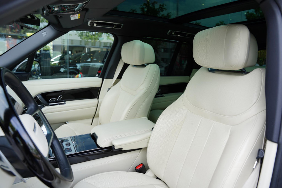 Land Rover Range Rover P 530 Autobiography BTW Meridian Signature 23 inch Panoramadak