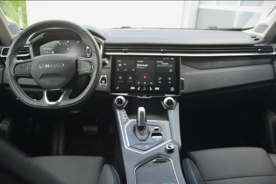 Lynk & Co 01 1.5 + TREKHAAK