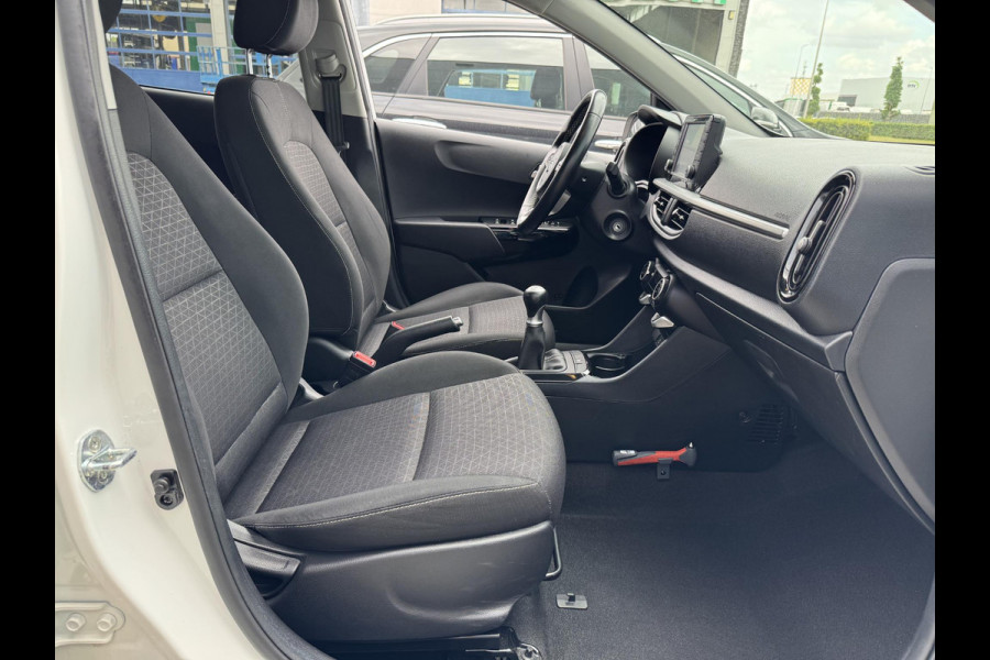 Kia Picanto 1.0 MPi DynamicPlusLine | Navigatie | Apple Carplay | 15inch Lichtmetaal | Achteruitrijcamera | Automatische Airco