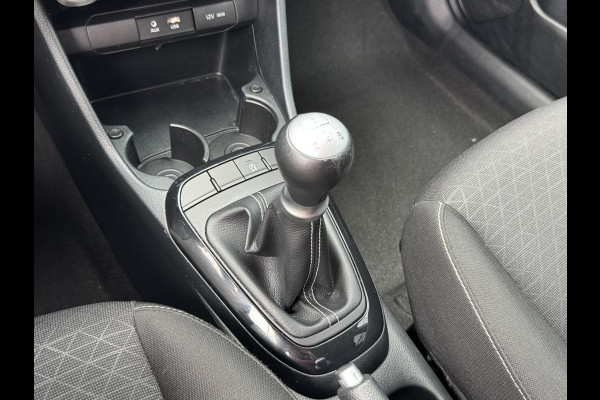 Kia Picanto 1.0 MPi DynamicPlusLine | Navigatie | Apple Carplay | 15inch Lichtmetaal | Achteruitrijcamera | Automatische Airco