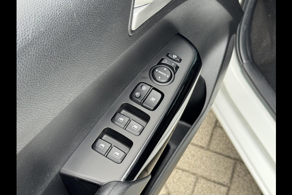 Kia Picanto 1.0 MPi DynamicPlusLine | Navigatie | Apple Carplay | 15inch Lichtmetaal | Achteruitrijcamera | Automatische Airco