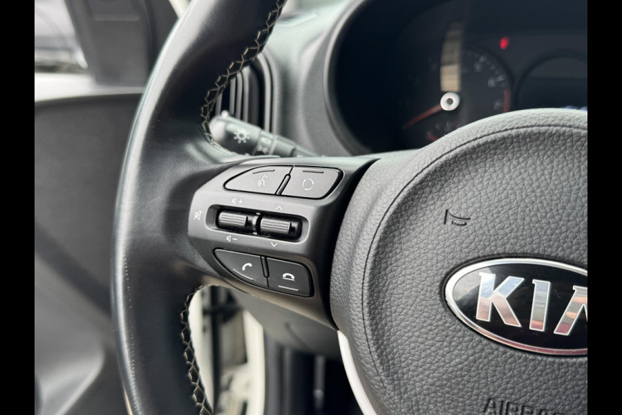 Kia Picanto 1.0 MPi DynamicPlusLine | Navigatie | Apple Carplay | 15inch Lichtmetaal | Achteruitrijcamera | Automatische Airco