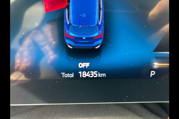 BMW 2 Serie Active Tourer 225e xDrive M-Pakket | HARMAN KARDON | TREKHAAK | PANO | BOMVOL | APK T/M 17-1-2027 | FABRIEKSGARANTIE