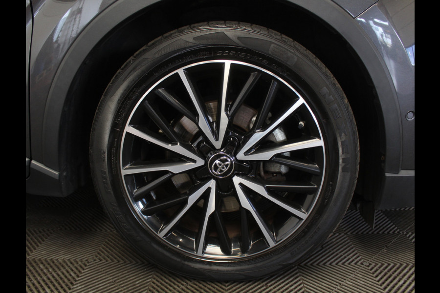 Toyota C-HR 1.8 Hybrid Bi-Tone CLIMATE | ADAPCRUISE | NAVI | PDCV+A | VERW.STOELEN | AFNB.TREH | LMV | CAMERA