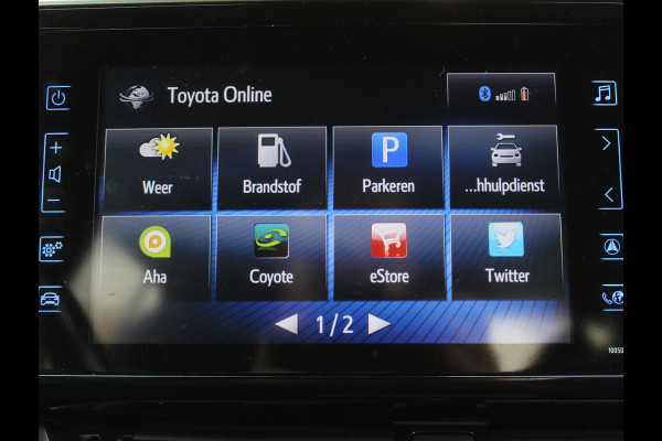 Toyota C-HR 1.8 Hybrid Bi-Tone CLIMATE | ADAPCRUISE | NAVI | PDCV+A | VERW.STOELEN | AFNB.TREH | LMV | CAMERA