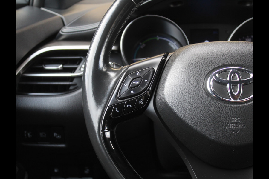 Toyota C-HR 1.8 Hybrid Bi-Tone CLIMATE | ADAPCRUISE | NAVI | PDCV+A | VERW.STOELEN | AFNB.TREH | LMV | CAMERA