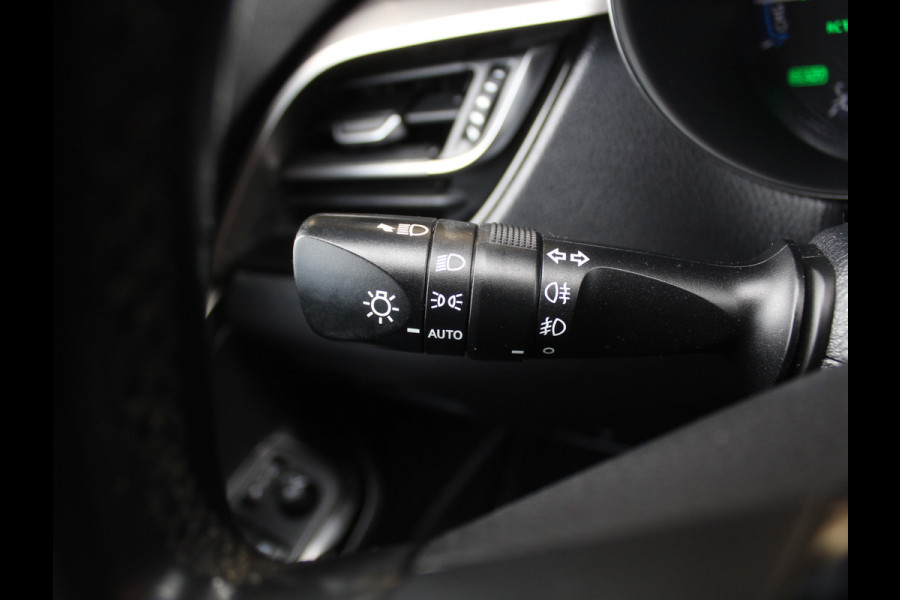 Toyota C-HR 1.8 Hybrid Bi-Tone CLIMATE | ADAPCRUISE | NAVI | PDCV+A | VERW.STOELEN | AFNB.TREH | LMV | CAMERA