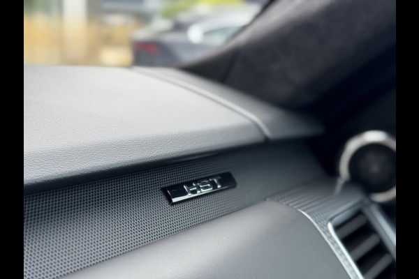 Land Rover Range Rover Sport P400 HST