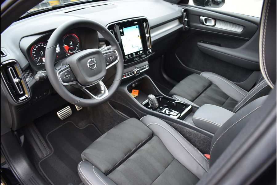 Volvo XC40 1.5 T4 Recharge R-Design 211 Pk Pano Trekhaak Keyless 19 Inch