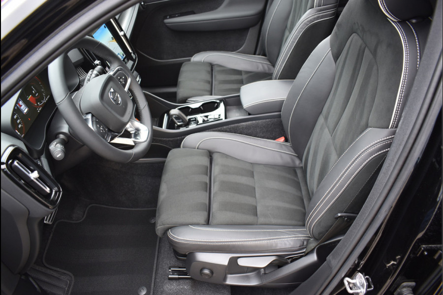 Volvo XC40 1.5 T4 Recharge R-Design 211 Pk Pano Trekhaak Keyless 19 Inch