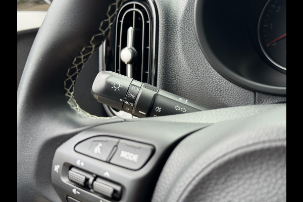 Kia Picanto 1.0 DPi DynamicLine | Navigatie via Apple Carplay | Achteruitrijcamera | Lage kilometerstand