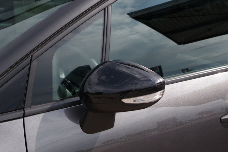 Citroën C3 Aircross 1.2 PureTech 130 PK Shine Automaat, LED, Navigatie, Cruise Control