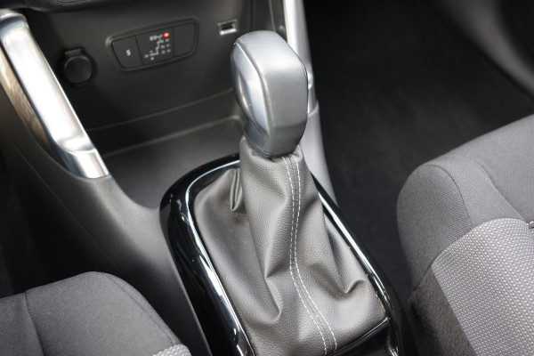 Citroën C3 Aircross 1.2 PureTech 130 PK Shine Automaat, LED, Navigatie, Cruise Control