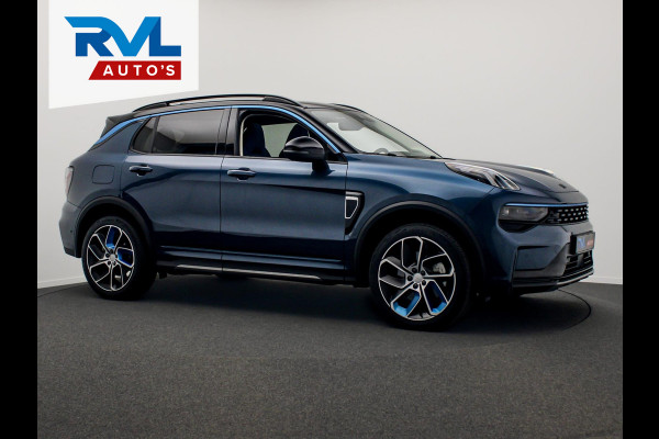 Lynk & Co 01 1.5 261PK Plug-in Hybrid Black pakket*Trekhaak * 360° Camera/Pano/dak Apple/Carplay Adaptive/Cruise