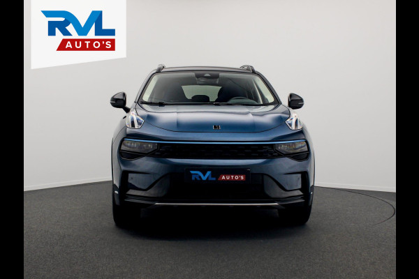 Lynk & Co 01 1.5 261PK Plug-in Hybrid Black pakket*Trekhaak * 360° Camera/Pano/dak Apple/Carplay Adaptive/Cruise