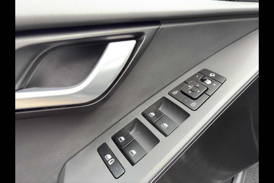 Kia Niro EV Edition Advanced 64.8 kWh Prijs incl. vooraftrek 2000.- inruilpremie | Navigatie | Camera | Cruise|| Lederen bekleding | Stoel- en Stuurverwarming | Dodehoekassistentie |