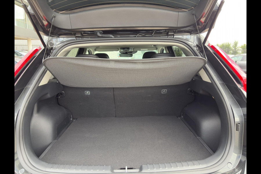 Kia Niro EV Edition Advanced 64.8 kWh Prijs incl. vooraftrek 2000.- inruilpremie | Navigatie | Camera | Cruise|| Lederen bekleding | Stoel- en Stuurverwarming | Dodehoekassistentie |