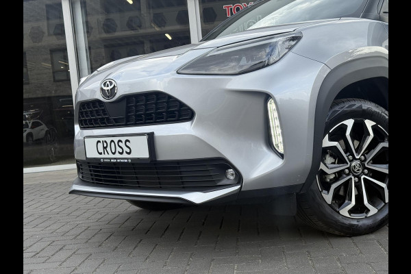 Toyota Yaris Cross 1.5 Hybrid First Edition | Facelift, Treeplanken, Groot scherm, Apple CarPlay/Android Auto, 17inch, Keyless