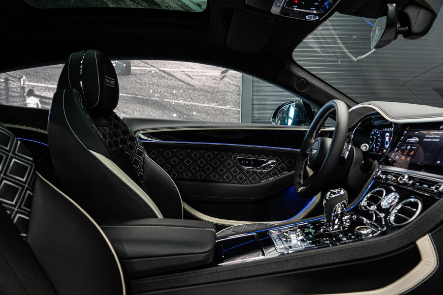 Bentley Continental GT 6.0 W12 Speed Edition * 1 of 120 / Akrapovic / Naim (Audio) / Stoelmassage + ventilatie / Panorama / Vierwielbesturing*