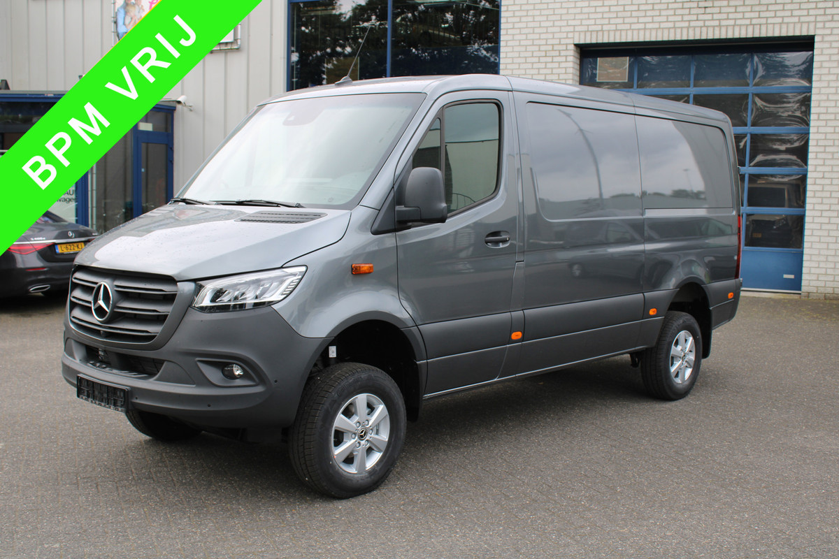 Mercedes-Benz Sprinter 319 CDI 4x4 AWD L2H1 4x4, MBUX 10.25 met 360 graden camera, LED verlichting Mercedes-Benz Sprinter 319 CDI 4x4 AWD L2H1 4x4, MBUX 10.25 met 360 graden camera, LED verlichting