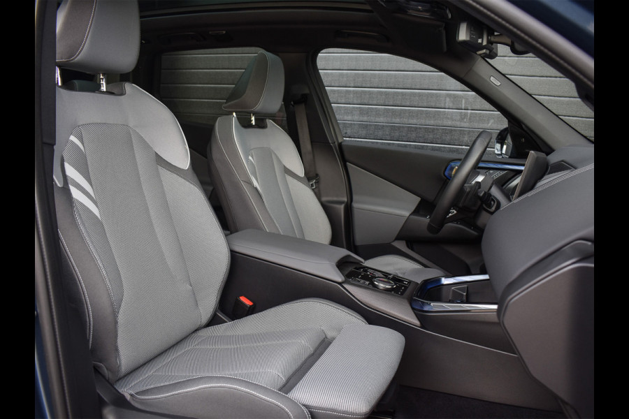 BMW X3 30e xDRIVE M-SPORT | PANORAMADAK | ADAPTIVE SUSPENSION | COMFORT ACCESS | ELEKTR. VERSTELBARE STOELEN | HEAD UP DISPLAY | STOEL-