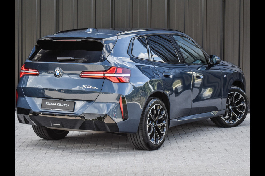 BMW X3 30e xDRIVE M-SPORT | PANORAMADAK | ADAPTIVE SUSPENSION | COMFORT ACCESS | ELEKTR. VERSTELBARE STOELEN | HEAD UP DISPLAY | STOEL-