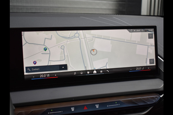 BMW X3 30e xDRIVE M-SPORT | PANORAMADAK | ADAPTIVE SUSPENSION | COMFORT ACCESS | ELEKTR. VERSTELBARE STOELEN | HEAD UP DISPLAY | STOEL-