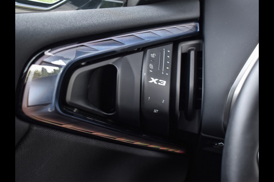 BMW X3 30e xDRIVE M-SPORT | PANORAMADAK | ADAPTIVE SUSPENSION | COMFORT ACCESS | ELEKTR. VERSTELBARE STOELEN | HEAD UP DISPLAY | STOEL-