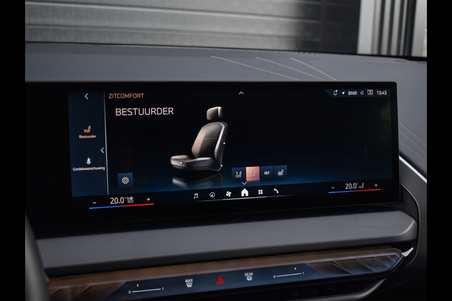 BMW X3 30e xDRIVE M-SPORT | PANORAMADAK | ADAPTIVE SUSPENSION | COMFORT ACCESS | ELEKTR. VERSTELBARE STOELEN | HEAD UP DISPLAY | STOEL-