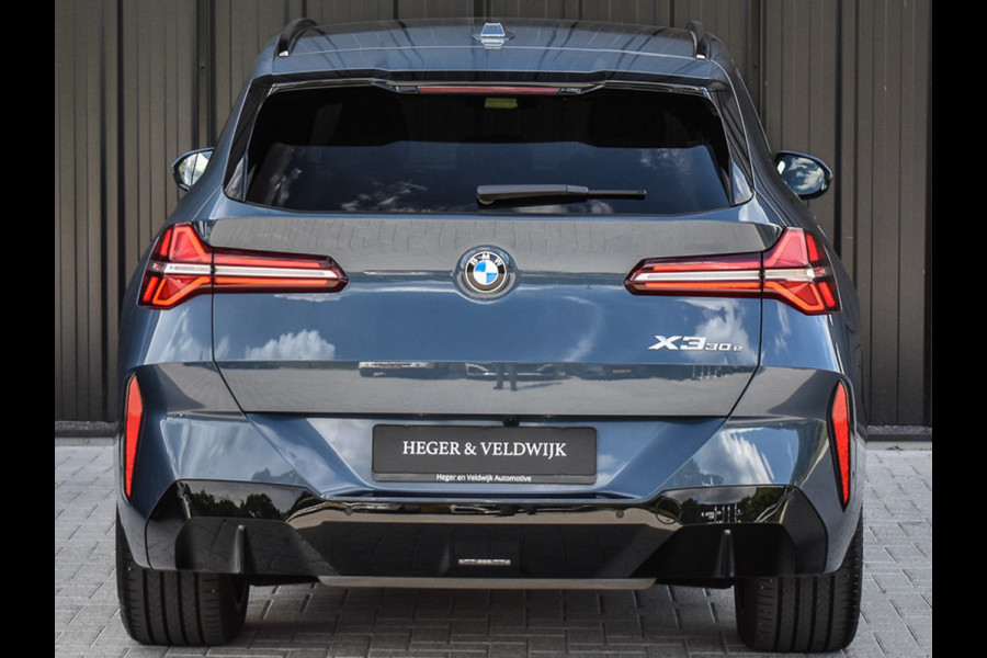 BMW X3 30e xDRIVE M-SPORT | PANORAMADAK | ADAPTIVE SUSPENSION | COMFORT ACCESS | ELEKTR. VERSTELBARE STOELEN | HEAD UP DISPLAY | STOEL-