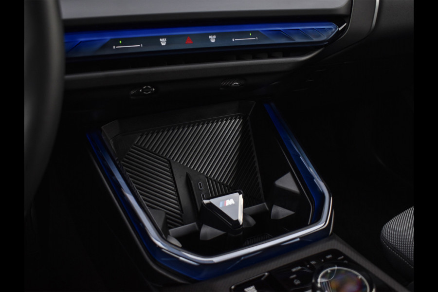 BMW X3 30e xDRIVE M-SPORT | PANORAMADAK | ADAPTIVE SUSPENSION | COMFORT ACCESS | ELEKTR. VERSTELBARE STOELEN | HEAD UP DISPLAY | STOEL-