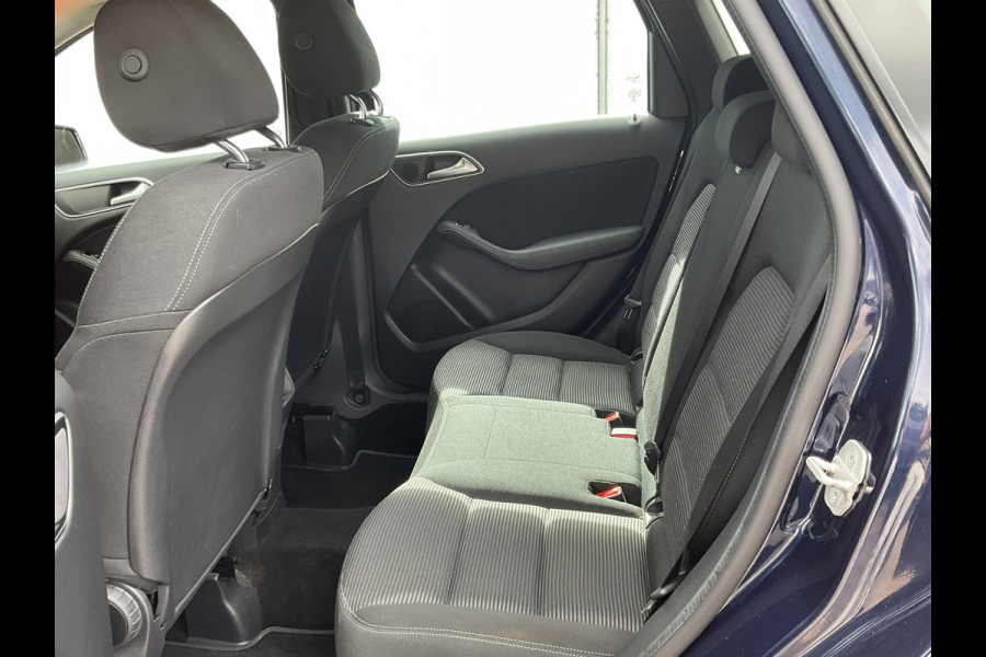 Mercedes-Benz B-Klasse 180 Prestige Automaat Leer Navi Hoge zit