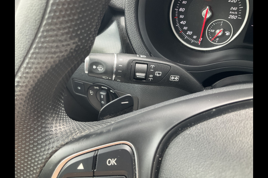 Mercedes-Benz B-Klasse 180 Prestige Automaat Leer Navi Hoge zit