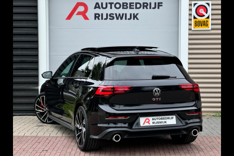 Volkswagen Golf 2.0 TSI GTI Leer/Pano/Blindspot/Camera