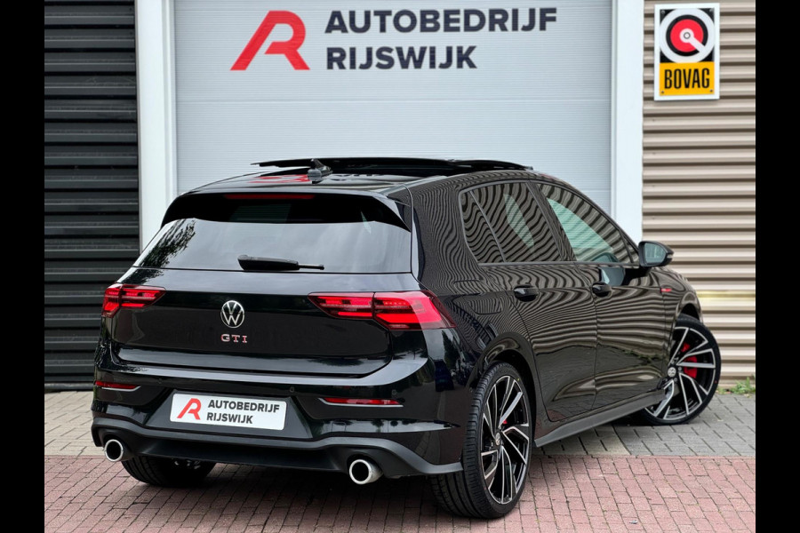 Volkswagen Golf 2.0 TSI GTI Leer/Pano/Blindspot/Camera