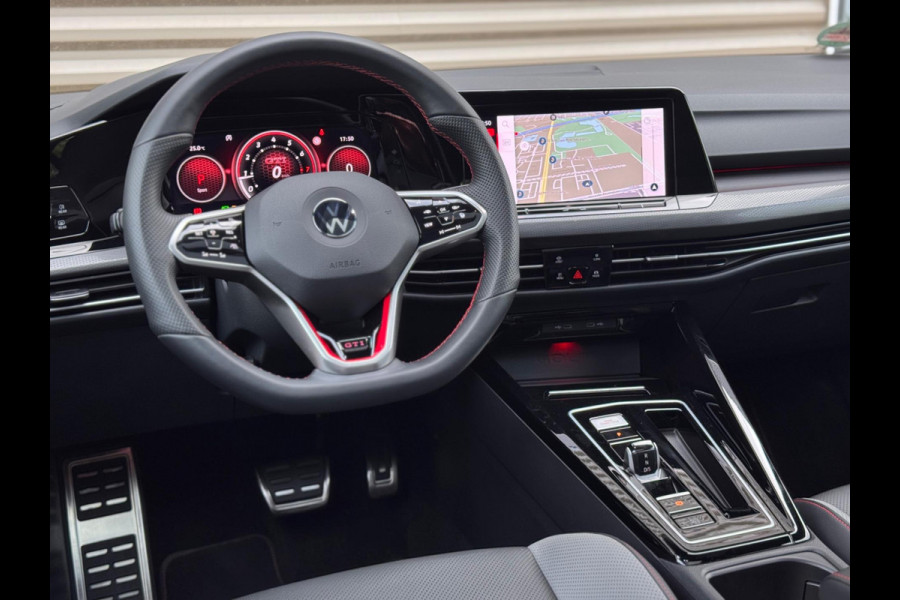 Volkswagen Golf 2.0 TSI GTI Leer/Pano/Blindspot/Camera