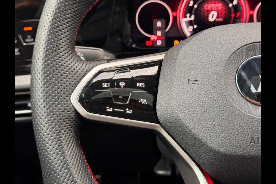 Volkswagen Golf 2.0 TSI GTI Leer/Pano/Blindspot/Camera