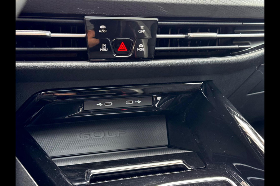 Volkswagen Golf 2.0 TSI GTI Leer/Pano/Blindspot/Camera