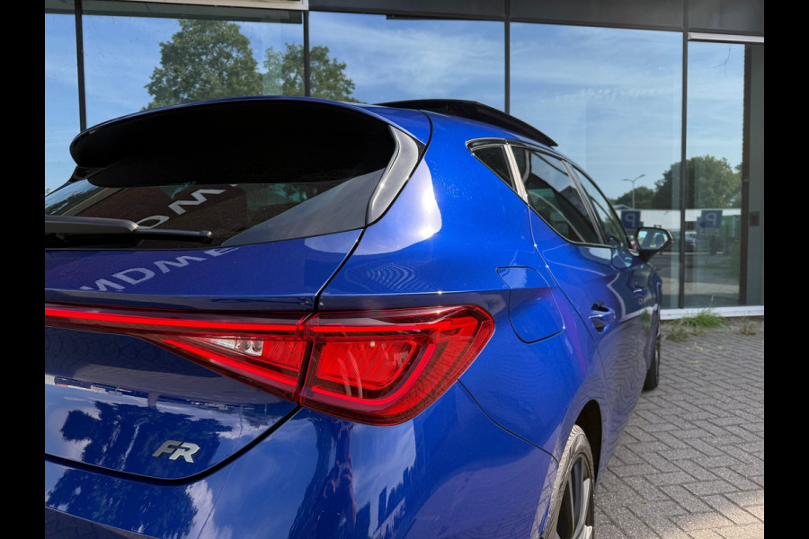 Seat Leon 1.5 eTSI FR Launch Edition - Automaat - Panoramadak- Navi - Org.NL