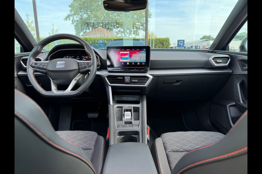 Seat Leon 1.5 eTSI FR Launch Edition - Automaat - Panoramadak- Navi - Org.NL