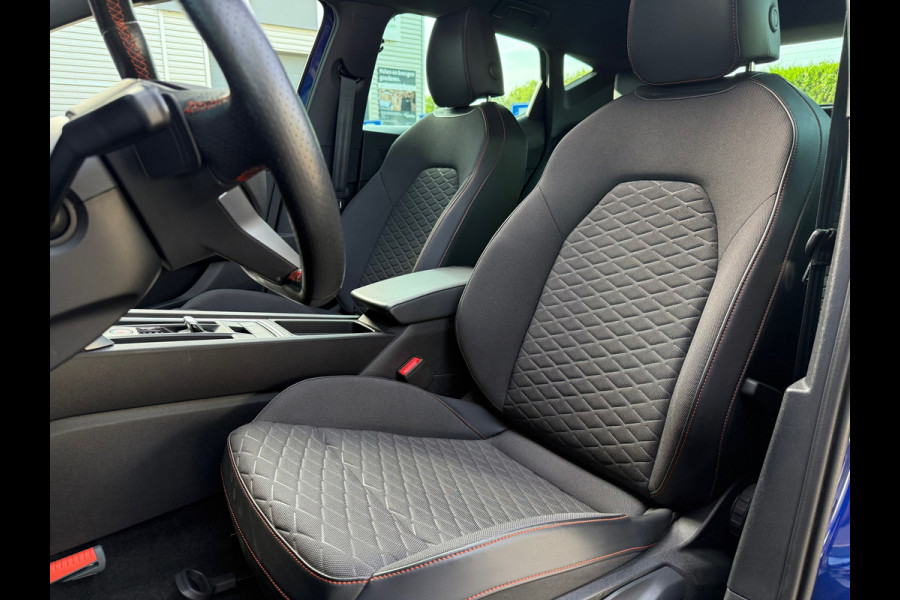 Seat Leon 1.5 eTSI FR Launch Edition - Automaat - Panoramadak- Navi - Org.NL