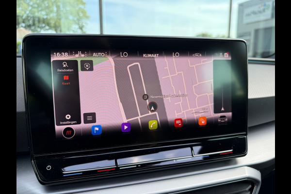 Seat Leon 1.5 eTSI FR Launch Edition - Automaat - Panoramadak- Navi - Org.NL